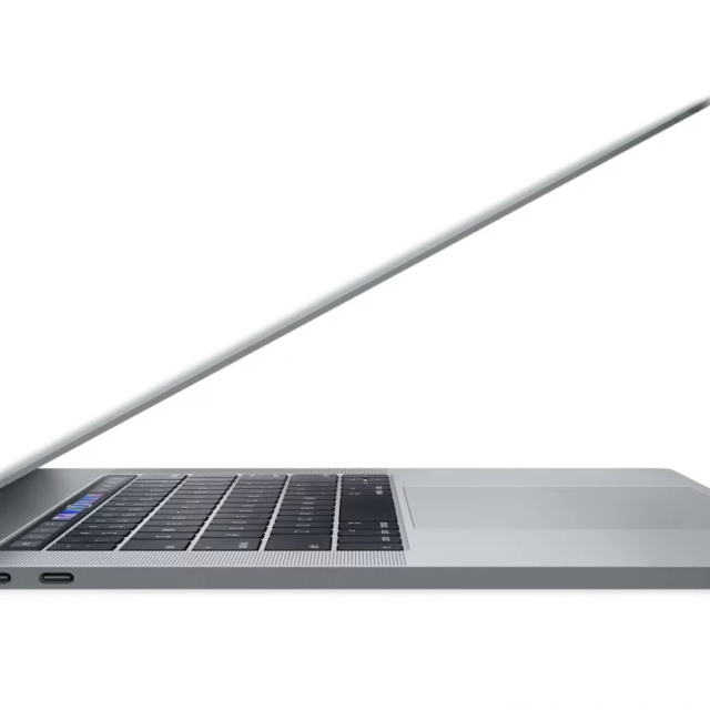 Ноутбук Apple MacBook Pro